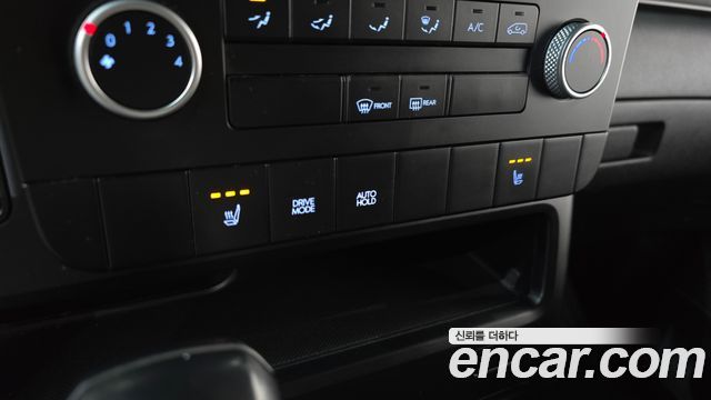 Hyundai Staria 2022 — photo 24