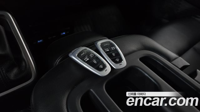 Hyundai Staria 2022 — photo 27