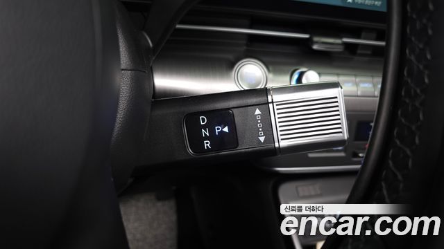 Hyundai Kona 2023 — photo 9
