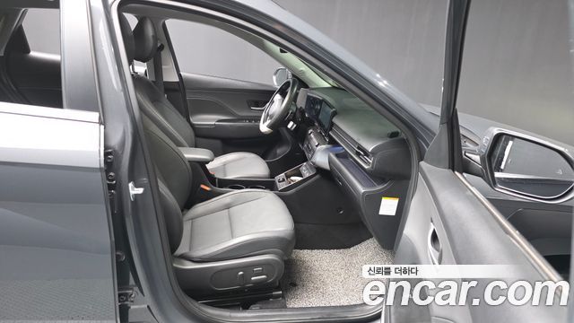 Hyundai Kona 2023 — photo 11