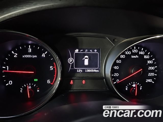 Kia Canival 2017 — photo 6