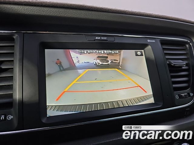 Kia Canival 2017 — photo 13