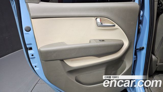 Kia RAY 2012 — photo 15