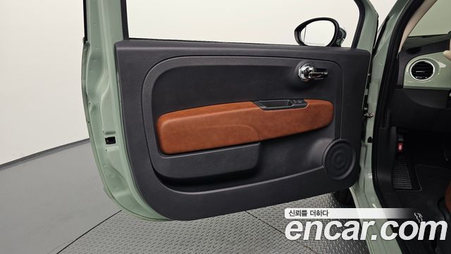 Fiat 500 2015 — photo 14