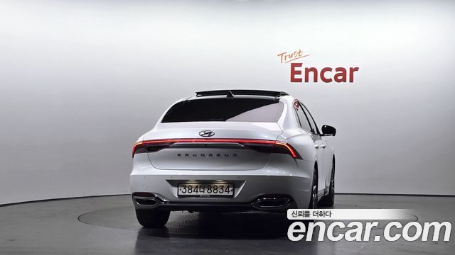 Hyundai Grandeur 2022 — photo 4