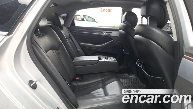 Hyundai Genesis 2015 — photo 12