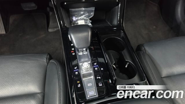 Kia K7 2020 — photo 12