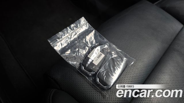 Kia K7 2020 — photo 21