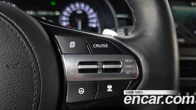 Kia K7 2020 — photo 22