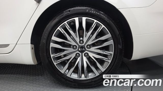 Kia K7 2020 — photo 7