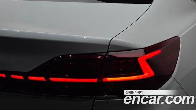 Kia K7 2020 — photo 9