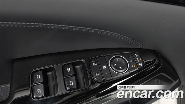 Kia K7 2020 — photo 29