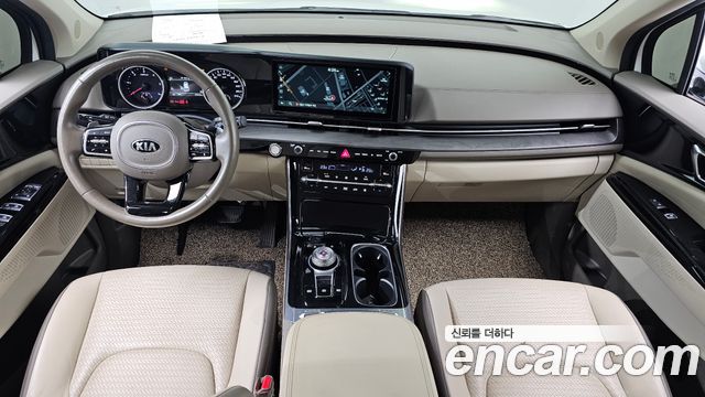 Kia Canival 2021 — photo 7