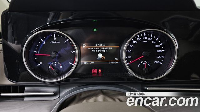 Kia Canival 2021 — photo 8