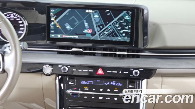 Kia Canival 2021 — photo 14