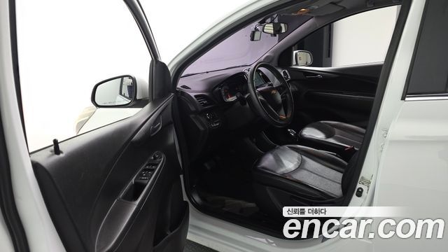 Chevrolet Korea Spark 2017 — photo 13
