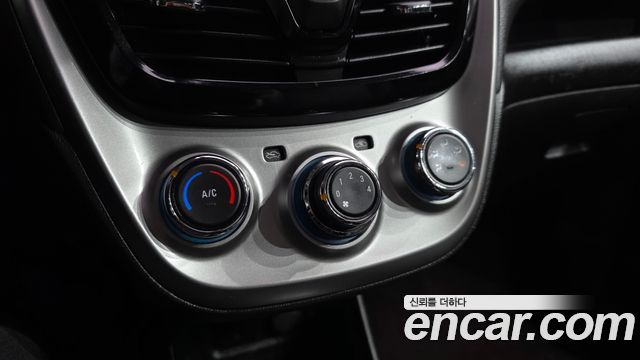 Chevrolet Korea Spark 2017 — photo 31