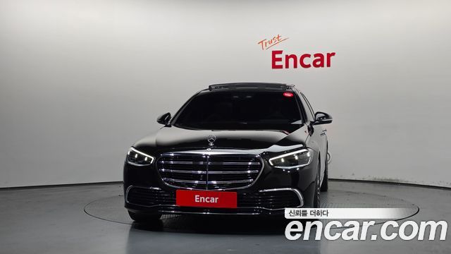 Mercedes-Benz S-Class 2022 — photo 3