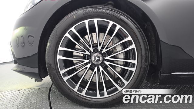 Mercedes-Benz S-Class 2022 — photo 5
