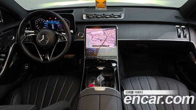 Mercedes-Benz S-Class 2022 — photo 10