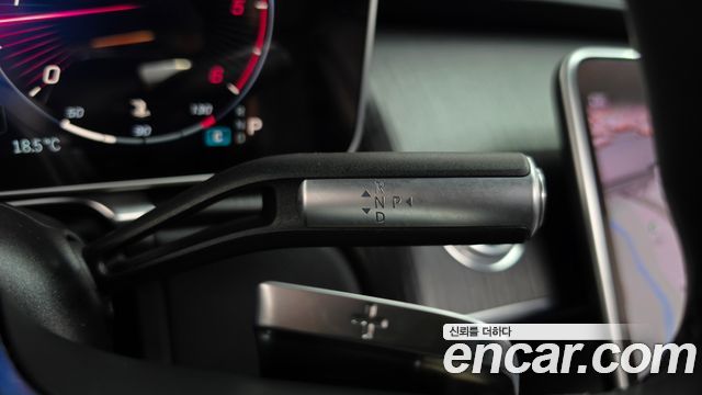 Mercedes-Benz S-Class 2022 — photo 12