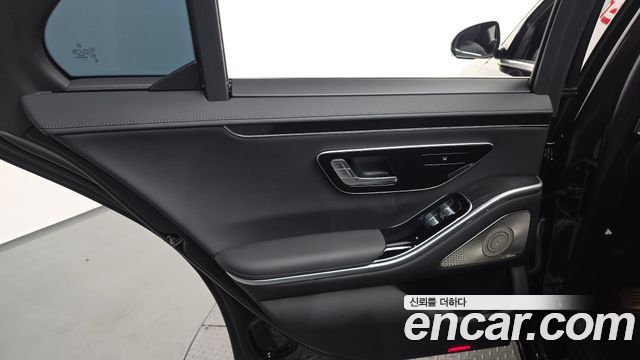 Mercedes-Benz S-Class 2022 — photo 15