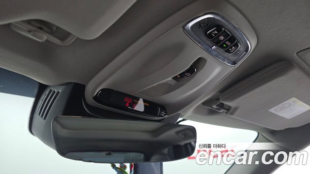 Volvo XC90 2019 — photo 29