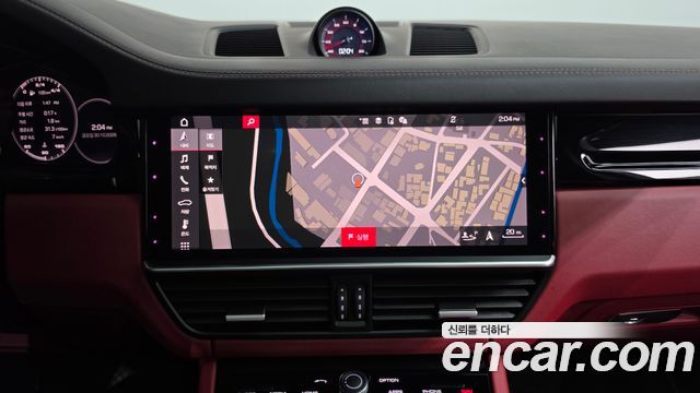 Porsche Cayenne 2021 — photo 18