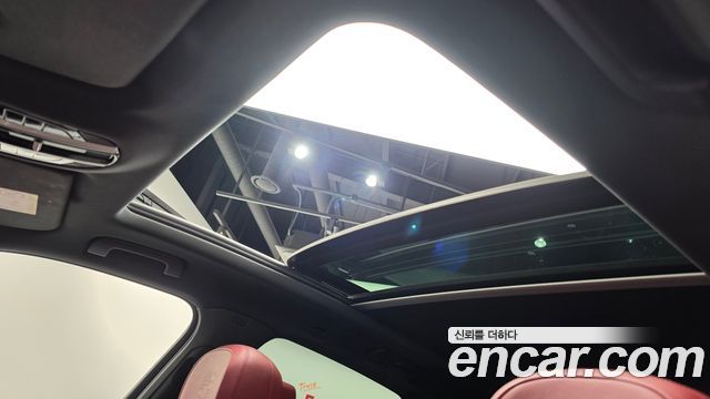 Porsche Cayenne 2021 — photo 22