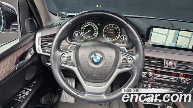 BMW X5 2015 — photo 13