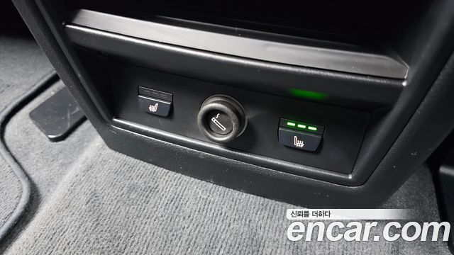 BMW X5 2015 — photo 17