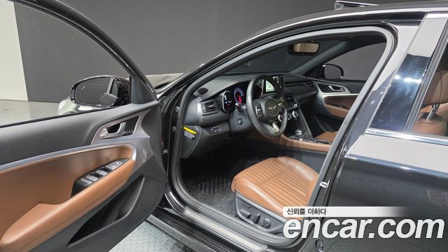 Genesis G70 2019 — photo 10