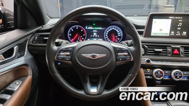 Genesis G70 2019 — photo 12