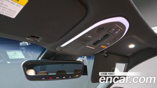 Genesis G70 2019 — photo 16