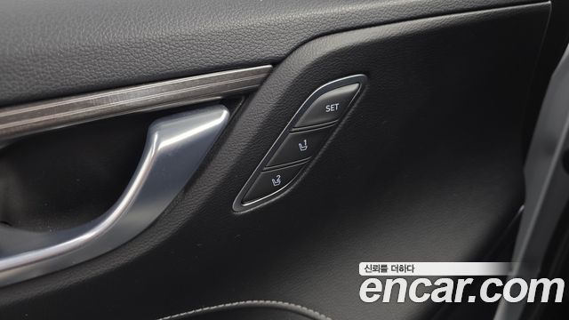 Hyundai Grandeur 2019 — photo 28