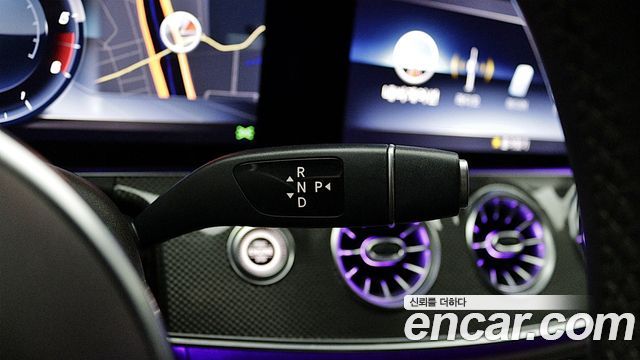 Mercedes-Benz CLS-Class 2019 — photo 15