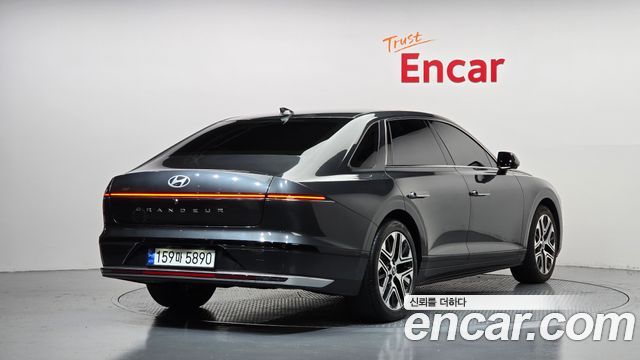 Hyundai Grandeur 2023 — photo 2