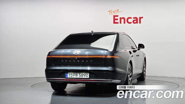 Hyundai Grandeur 2023 — photo 4