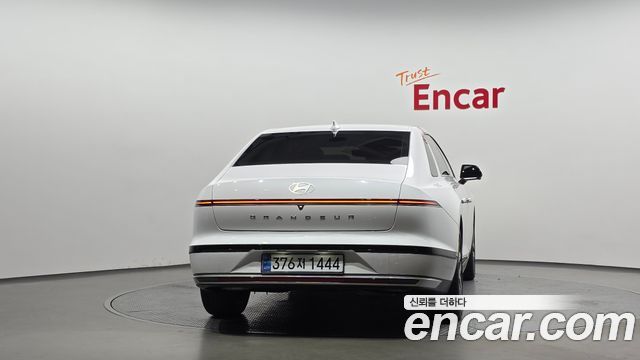 Hyundai Grandeur 2023 — photo 4
