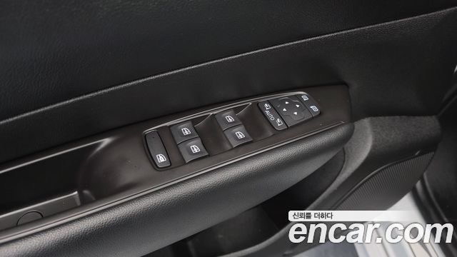 Renault Korea SM6 2017 — photo 19