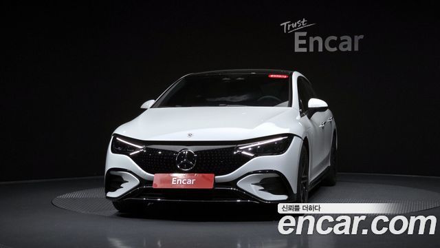 Mercedes-Benz EQE 2026 — photo 3