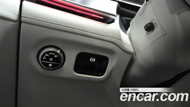 Mercedes-Benz EQE 2026 — photo 29