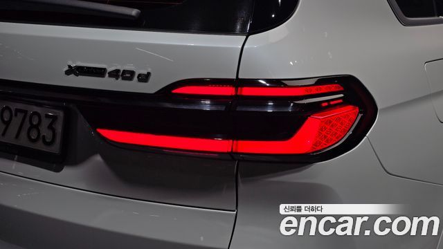 BMW X7 2023 — photo 9
