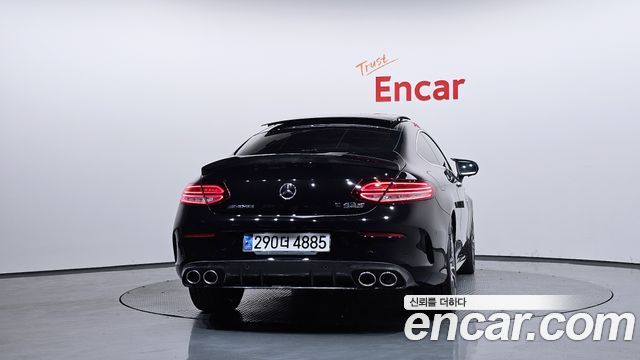 Mercedes-Benz C-Class 2021 — photo 4