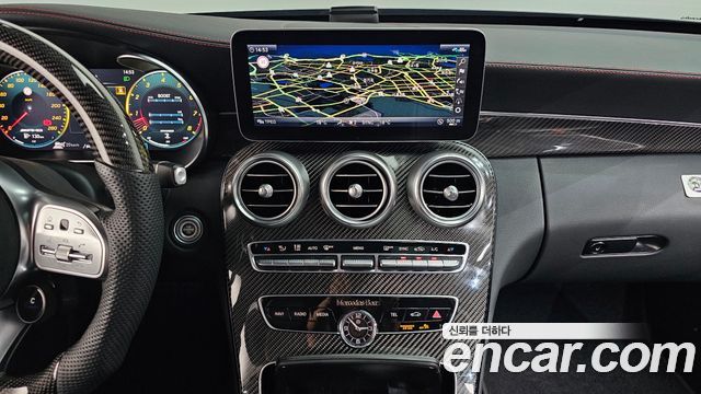 Mercedes-Benz C-Class 2021 — photo 18