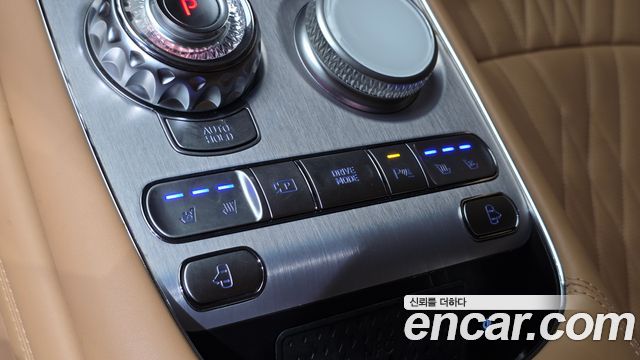 Genesis G90 2023 — photo 9