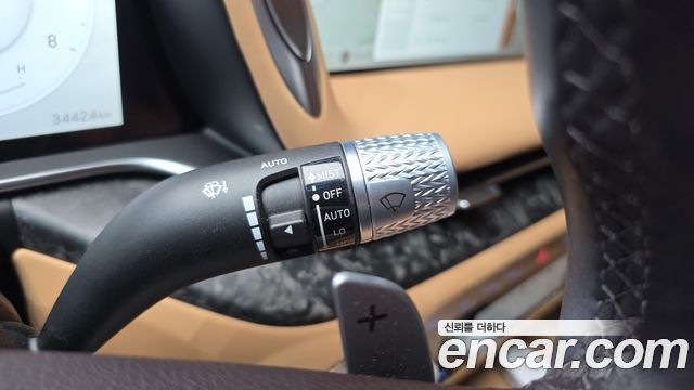 Genesis G90 2023 — photo 13