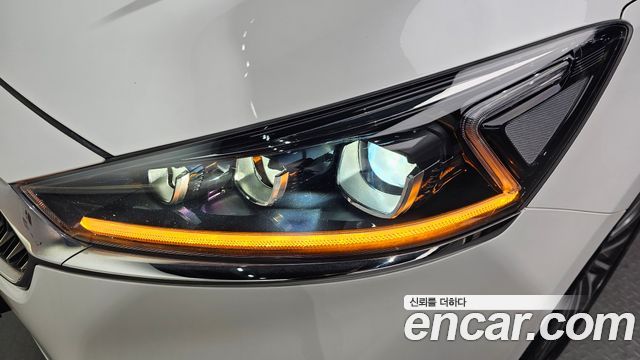 Kia K7 2017 — photo 8