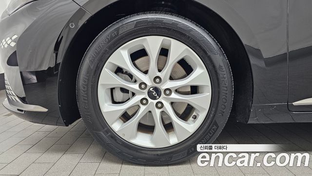 Kia K8 2022 — photo 5