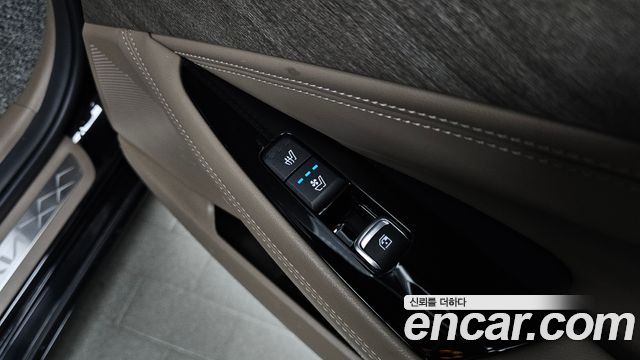 Kia K8 2022 — photo 24